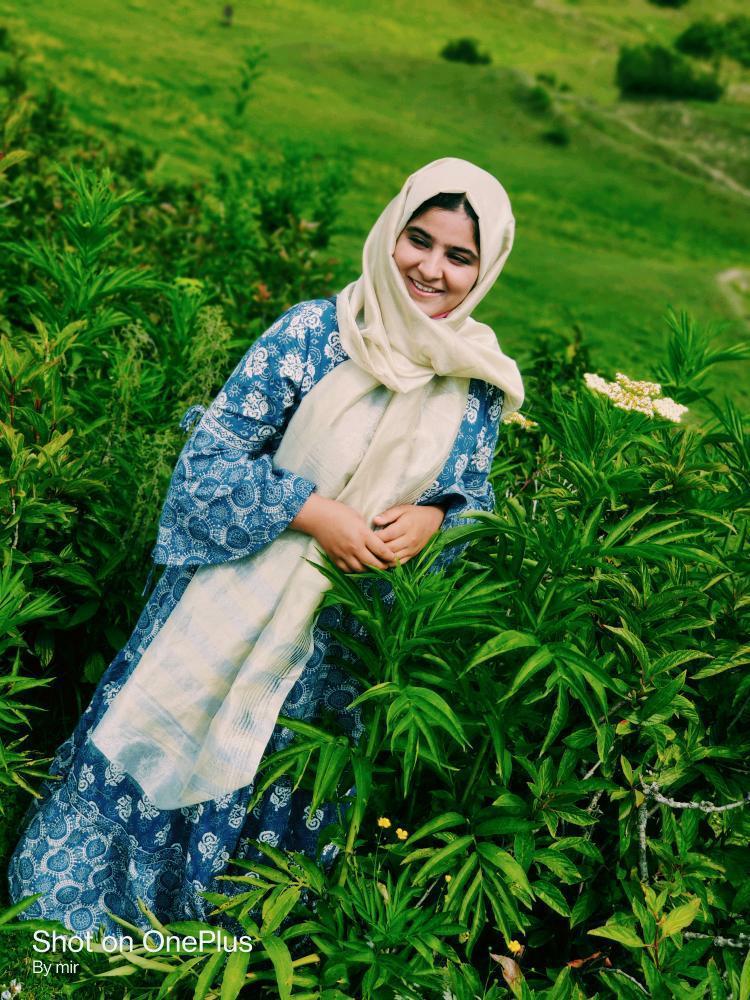 Meet Nadiya Mir an Engineering Student and a Social Activist