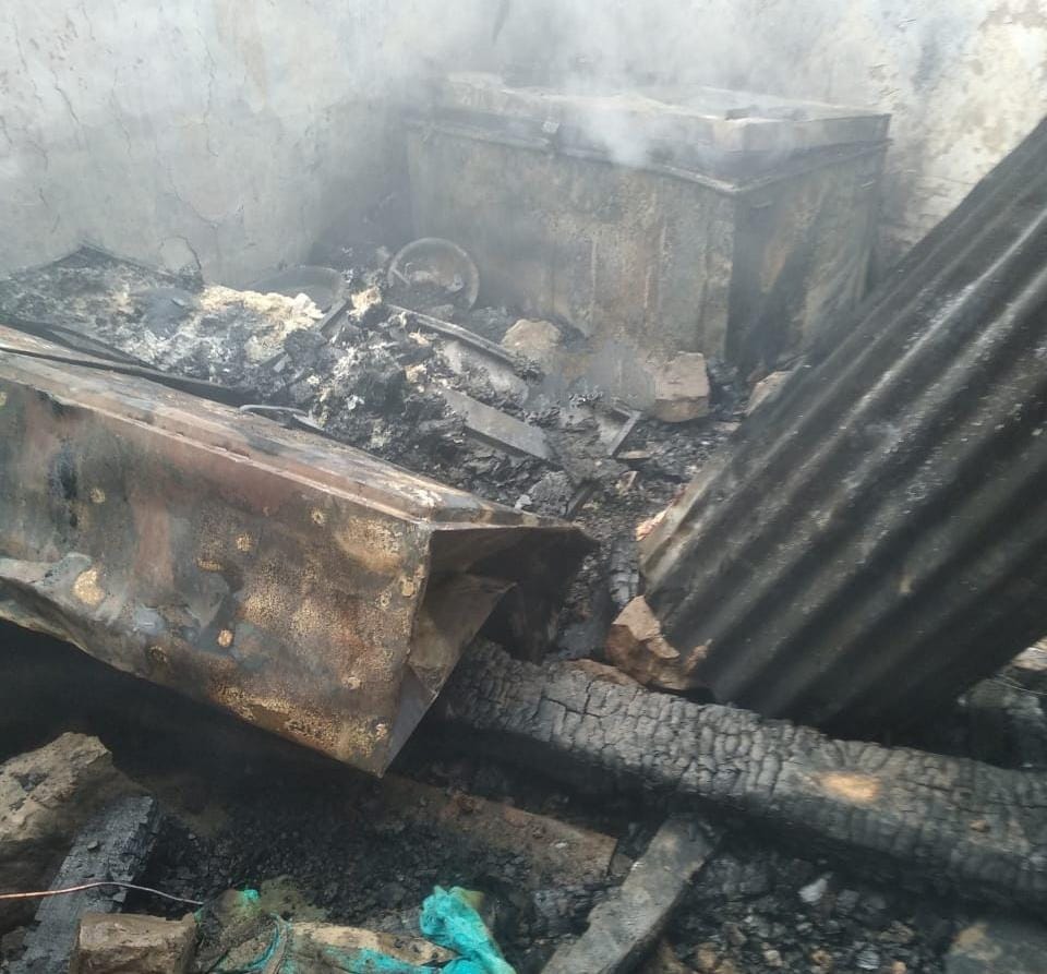 House gutted in overnight blaze at Mendhar Poonch