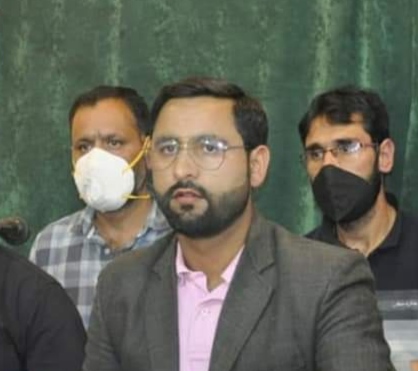 Shah Fayaz greets people on eve of Eid ul Adha