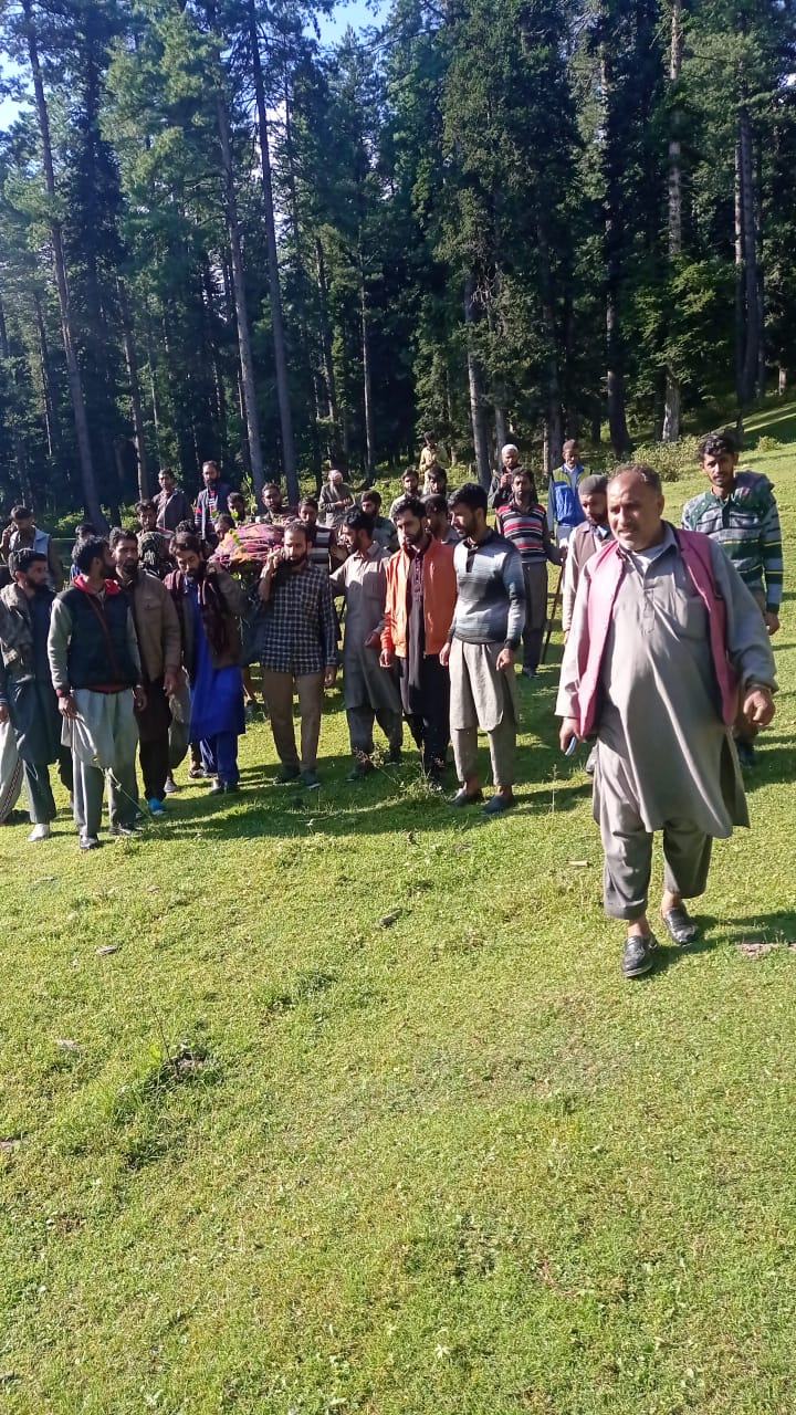 Rafiabad cloudburst: Body of nomad family’s head found, toll 5