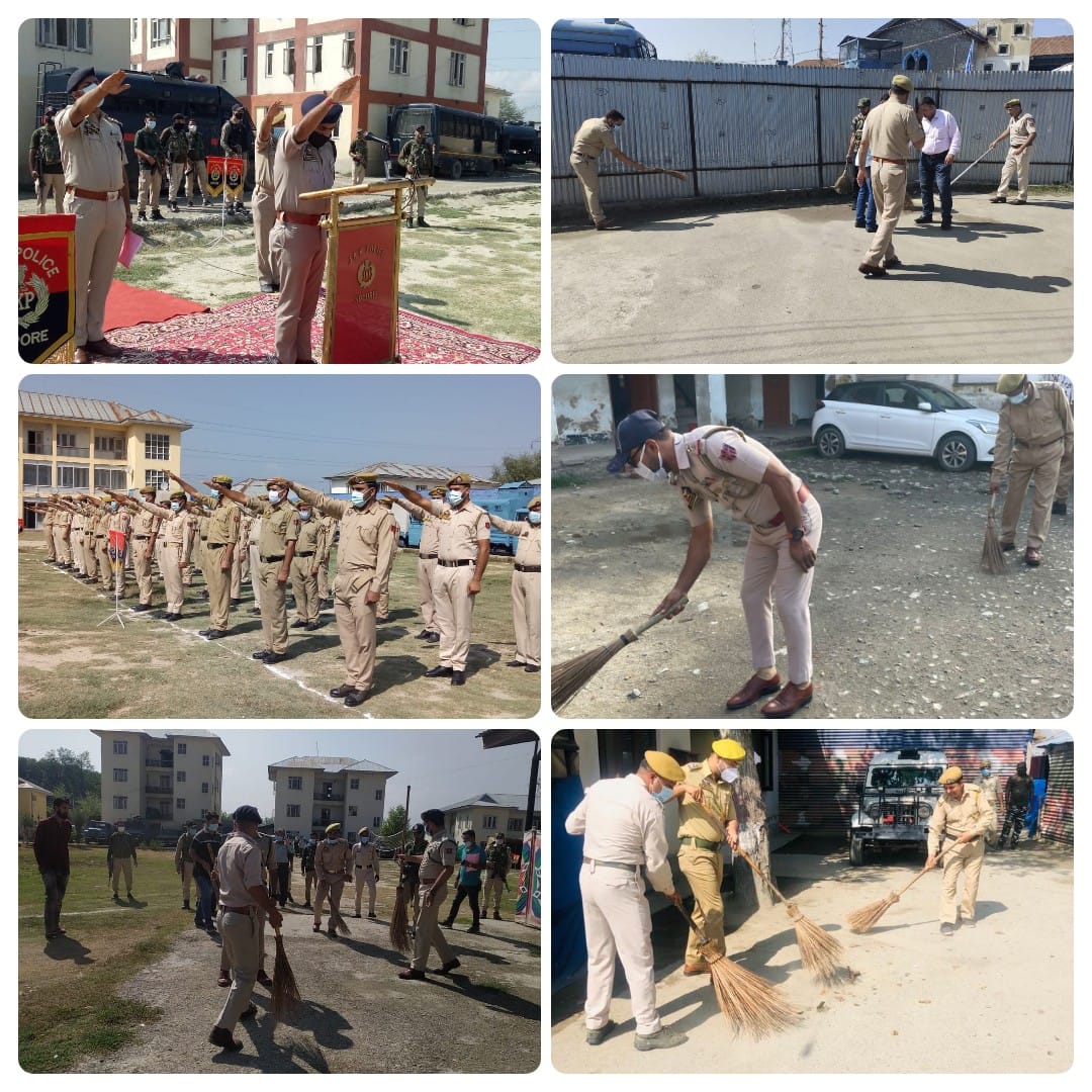 Swachhta Pledge Cermony Held In Police District Sopore