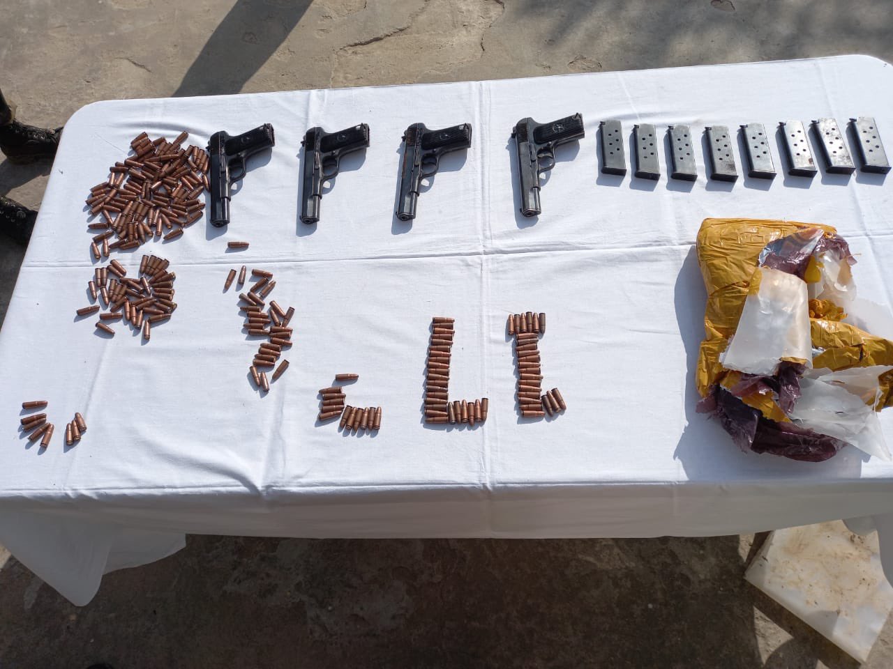 BSF: Weapon Smuggling Bid Foiled; 4 Pistols, 8 Magazines Recovered