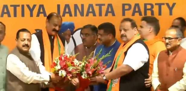 After resigning from NC, Devender Rana, Surjit Singh Slathia join BJP