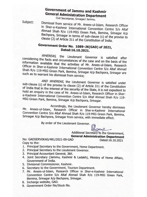 Govt terminates services of Geelani’s grandson, Doda teacher
