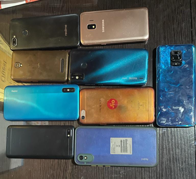 Police solves theft case in Baramulla; accused persons arrested